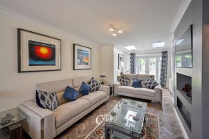 Lounge- click for photo gallery